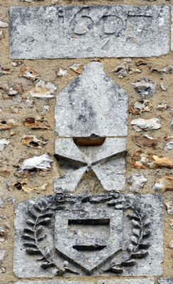 ecusson du Manoir eglise calleville amis patrimoine callevillais